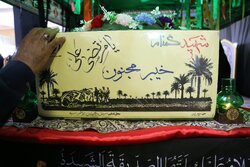 تشییع پیکر مطهر شهید گمنام در مشهد