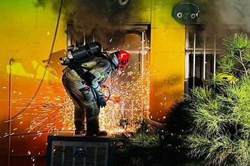 حريقٌ مميت في مبنى في ساحة "صادقية" بطهران