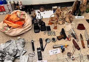 الحرس الثوري يعلن ضبط شحنة ثقيلة من الاسلحة والمتفجرات تابعة لمجموعات ارهابية شمال غربي البلاد