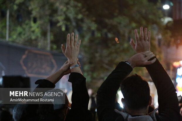 تشییع نمادین حضرت زهرا در ورامین برگزار شدد