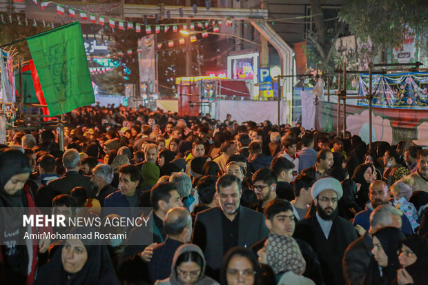 تشییع نمادین حضرت زهرا در ورامین برگزار شدد