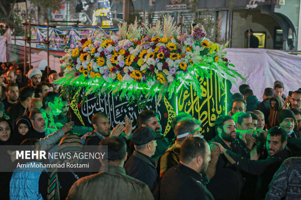 تشییع نمادین حضرت زهرا در ورامین برگزار شدد