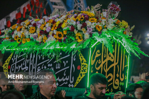 تشییع نمادین حضرت زهرا در ورامین برگزار شدد