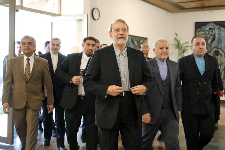 پاکستان کو صلح اور تعاون کے لیے بلینک چیک دینے پر آمادہ ہیں، لاریجانی