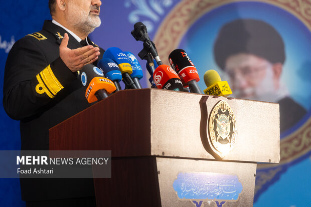 نشست خبری فرمانده نیروی دریایی ارتش