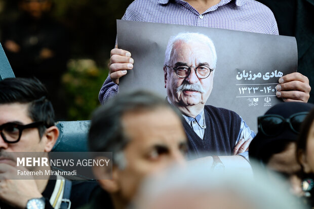 وداع با هادی مرزبان؛ آخرین حضور کارگردان تئاتر در تالار وحدت رقم خورد