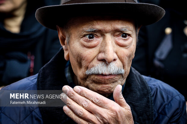 مراسم تشییع پیکر هادی مرزبان