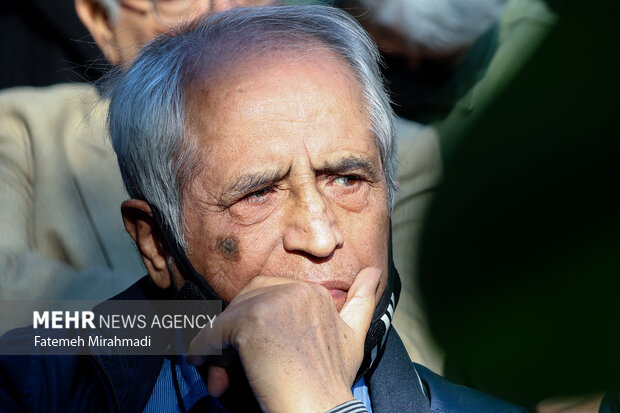 مراسم تشییع پیکر هادی مرزبان