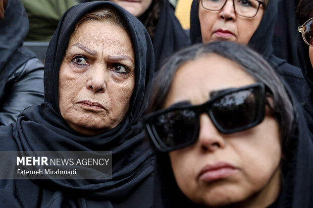 مراسم تشییع پیکر هادی مرزبان