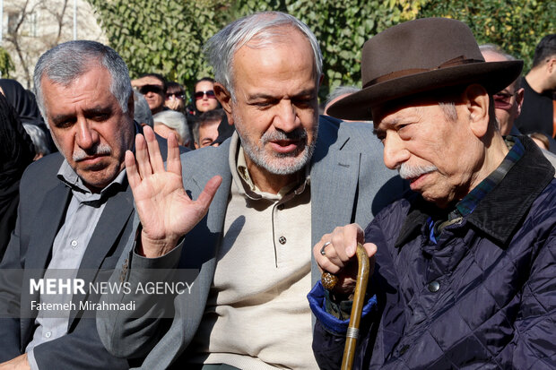 مراسم تشییع پیکر هادی مرزبان