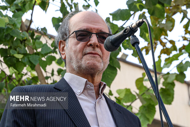 مراسم تشییع پیکر هادی مرزبان