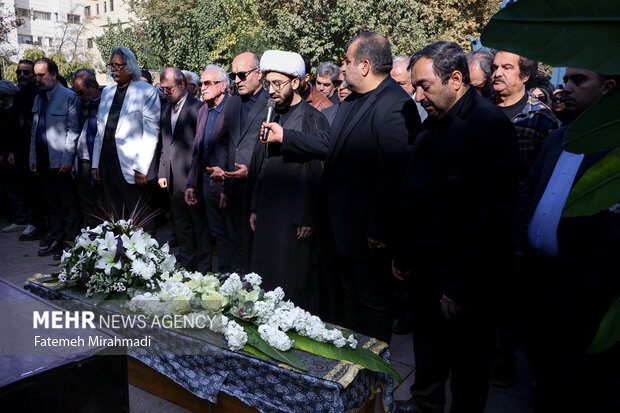مراسم تشییع پیکر هادی مرزبان