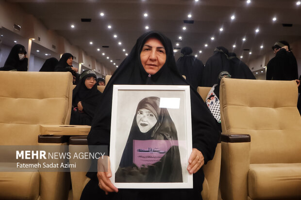 همایش طلایه داران مقاومت در قم