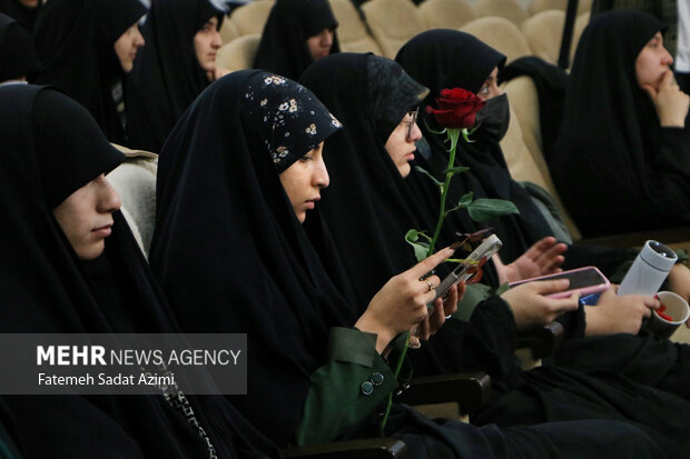 همایش طلایه داران مقاومت در قم