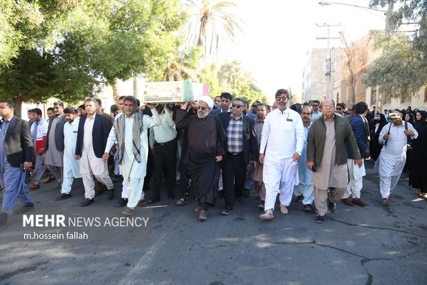استقبال و تشییع شهید گمنام در ایرانشهر