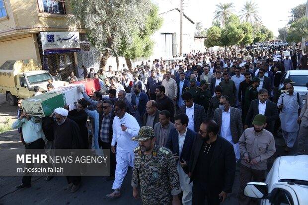 استقبال و تشییع شهید گمنام در ایرانشهر