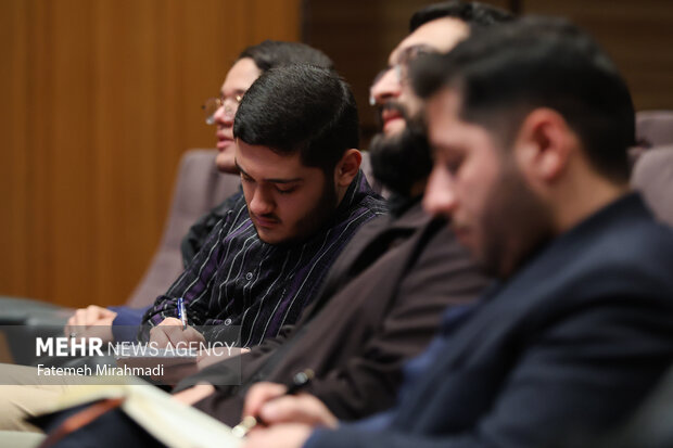 صد و بیست و دومین جلسه از سلسله جلسات حکمت سیاسی اسلام در قرآن