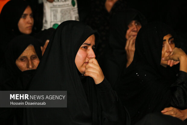 تشییع پیکر شهید گمنام در هشتبندی