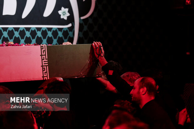 یادواره اولین شهید مدافع حرم استان هرمزگان با حضور شهید گمنام