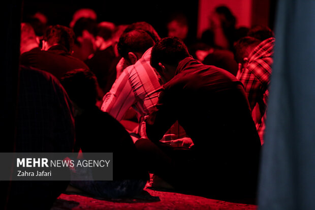 یادواره اولین شهید مدافع حرم استان هرمزگان با حضور شهید گمنام