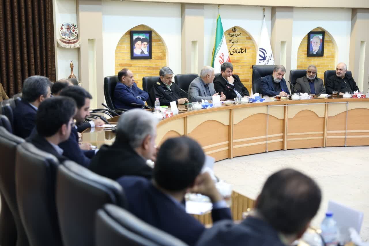 طالبی: کلید واژه سرمایهگذاری و توسعه در استان کرمان فعال شده است طالبی: کلید واژهی سرمایهگذاری و توسعه در استان کرمان فعال شده است