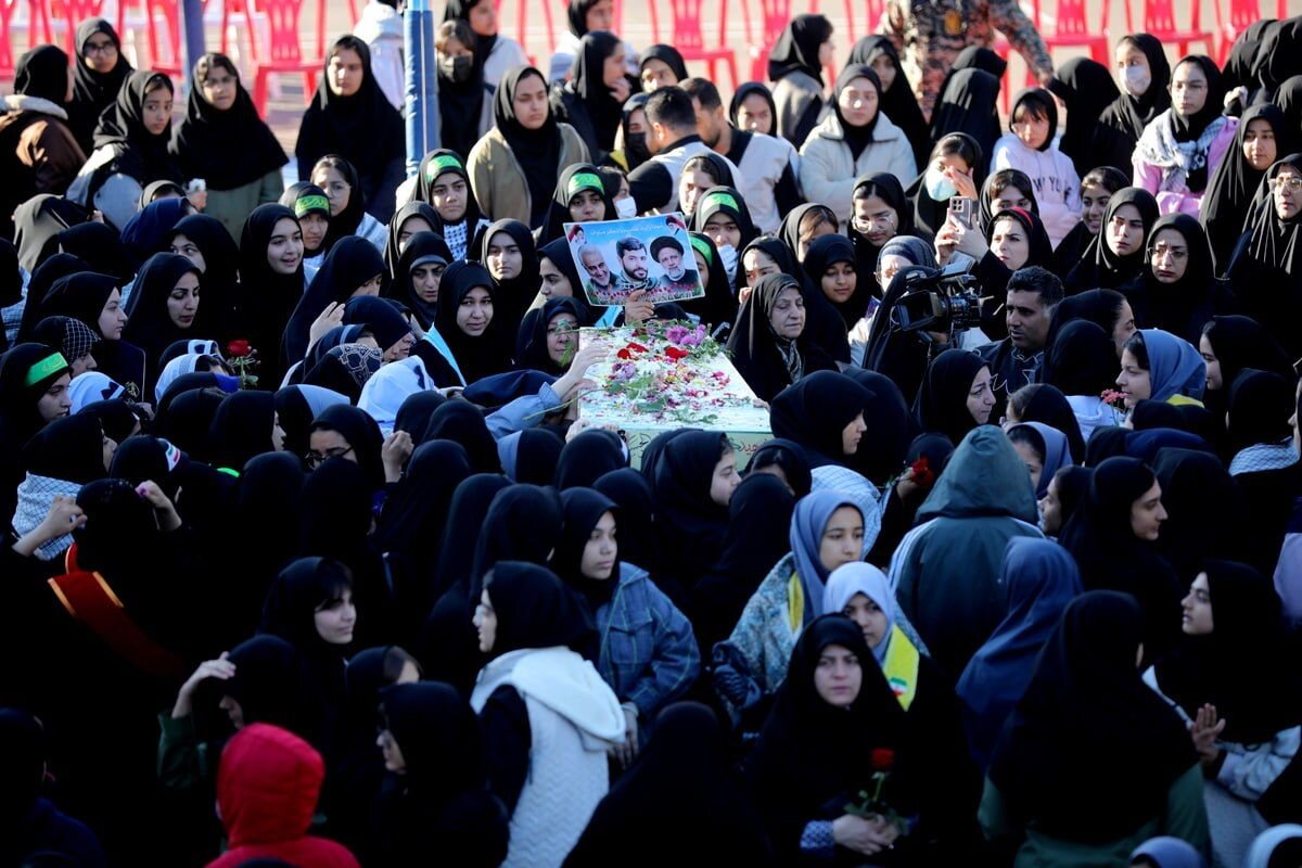 آموزش و پرورش گلستان میزبان فرزند گمنام دفاع مقدس شد