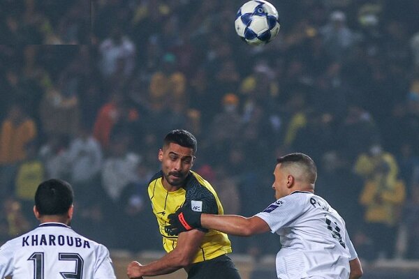 الحسين،سپاهان،توپ،دروازه،دقيقه،محمد،ضربه،بازي،بازيكنان،محوطه ...