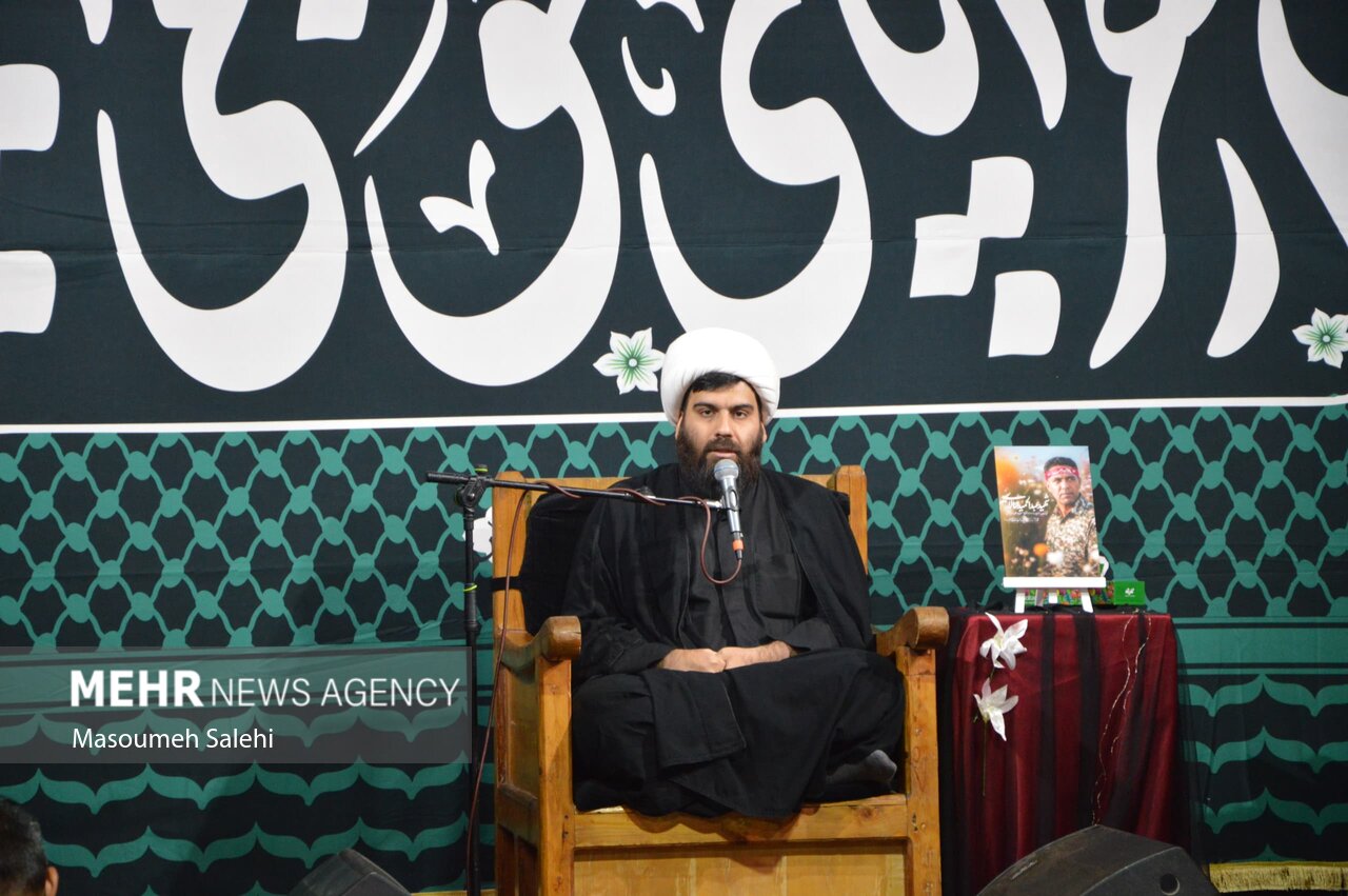 یادواره نخستین شهید مدافع حرم هرمزگان برگزار شد