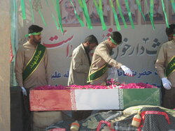 جلوه‌هایی از مراسم باشکوه تشییع شهید گمنام در چابهار