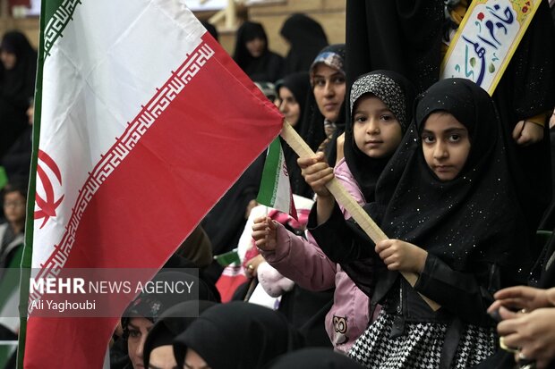 اجتماع بزرگ بسیجیان در رشت