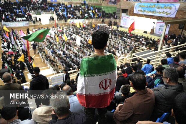 اجتماع بزرگ بسیجیان در رشت