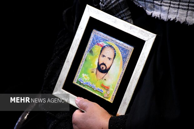 اجتماع بسیجیان به مناسبت ۵ آذر