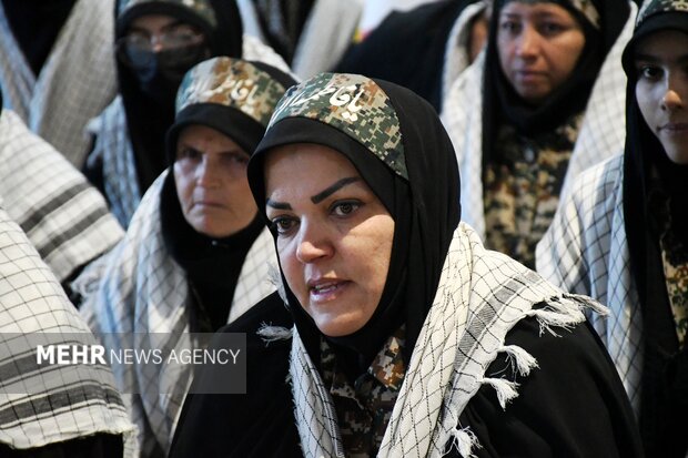 اجتماع بسیجیان به مناسبت ۵ آذر