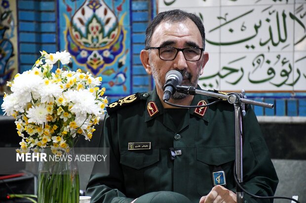 اجتماع بسیجیان به مناسبت ۵ آذر