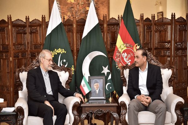 İran ve Pakistan’dan bölgesel güvenliğe vurgu