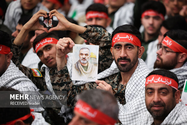 مراسم روز بسیج در حسینیه امام خمینی(ره)