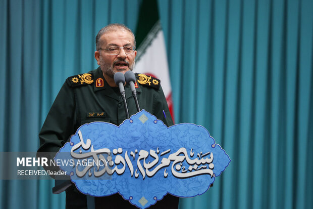 مراسم روز بسیج در حسینیه امام خمینی(ره)