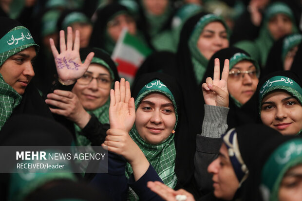 مراسم روز بسیج در حسینیه امام خمینی(ره)