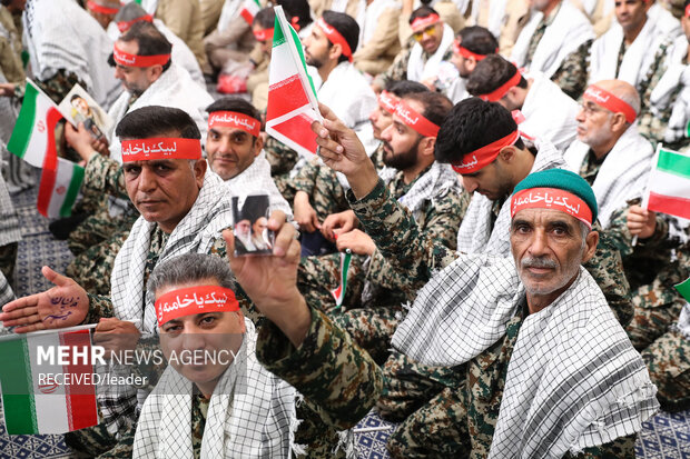 مراسم روز بسیج در حسینیه امام خمینی(ره)