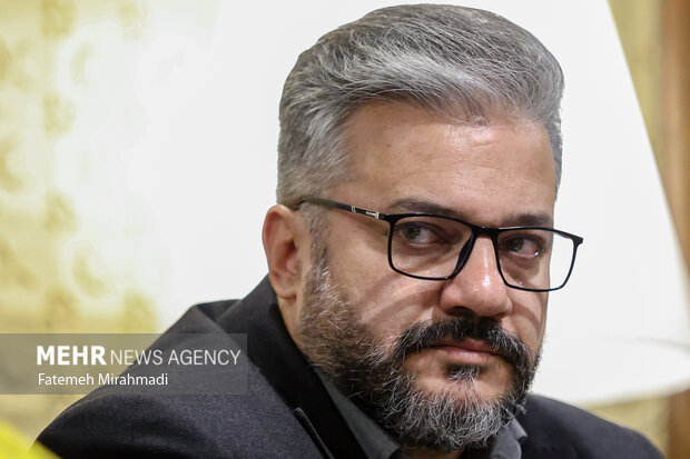 نشست خبری رئیس مجموعه تئاتر شهر