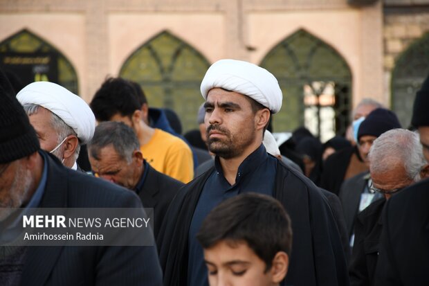 اقامه نماز طلب باران در بیرجند