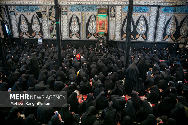 آخرین روز از مراسم عزاداری شهادت حضرت زهرا (س) در حسینیه سادات اخوی