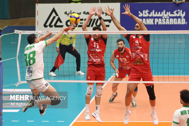 لیگ برتر والیبال/ شهرداری ارومیه و پاس گرگان