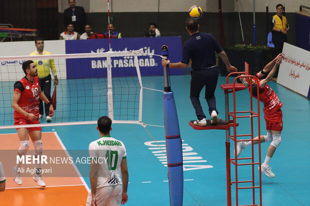 لیگ برتر والیبال/ شهرداری ارومیه و پاس گرگان