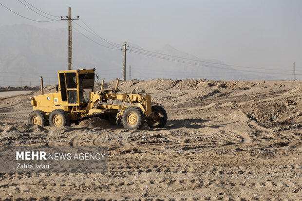 بازدید استاندار هرمزگان از پروژه های عمرانی مهم بندرعباس