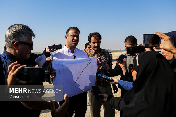 بازدید استاندار هرمزگان از پروژه های عمرانی مهم بندرعباس