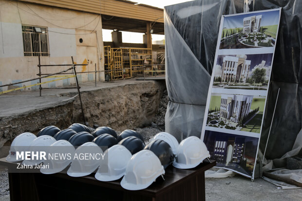 بازدید استاندار هرمزگان از پروژه های عمرانی مهم بندرعباس