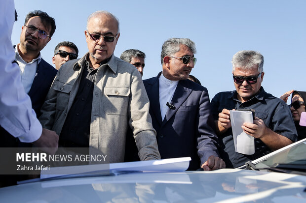 بازدید استاندار هرمزگان از پروژه های عمرانی مهم بندرعباس