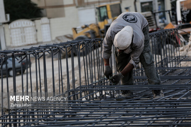 بازدید استاندار هرمزگان از پروژه های عمرانی مهم بندرعباس