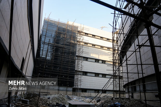 بازدید استاندار هرمزگان از پروژه های عمرانی مهم بندرعباس